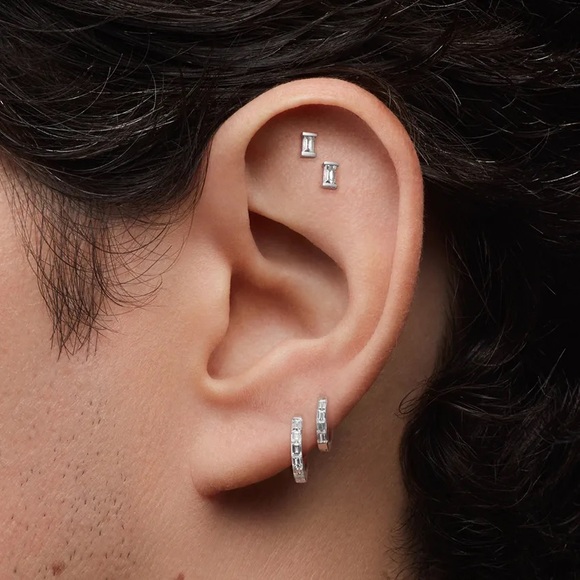MARIA TASH - Diamond Baguette Threaded Stud Earring Retail $425 - Picture 7 of 7